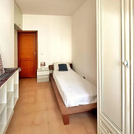 Spike House Apartman