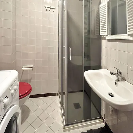 Apartman Spike House